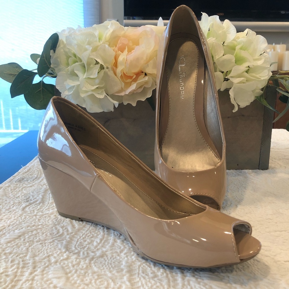 Tan Peep Toe Wedges